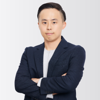 キム　ドンヒョン